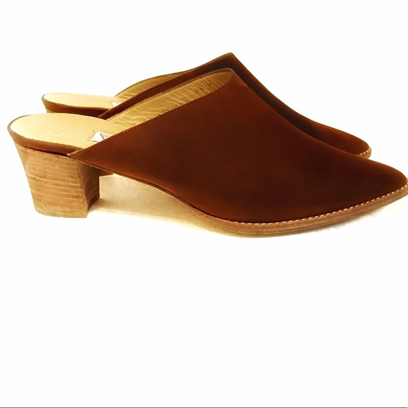 Guess Shoes - Authentic Guess Vintage Impeccable Mules